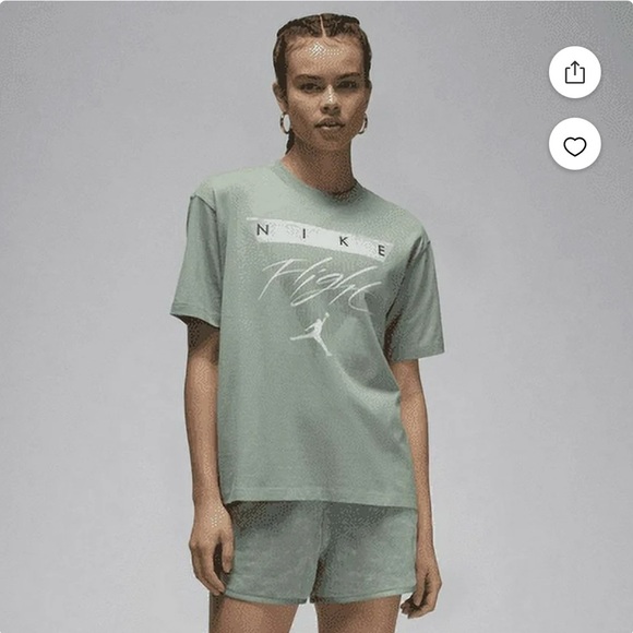 Nike Flight Jordan Olive Graphic Tee - Picture 1 of 8